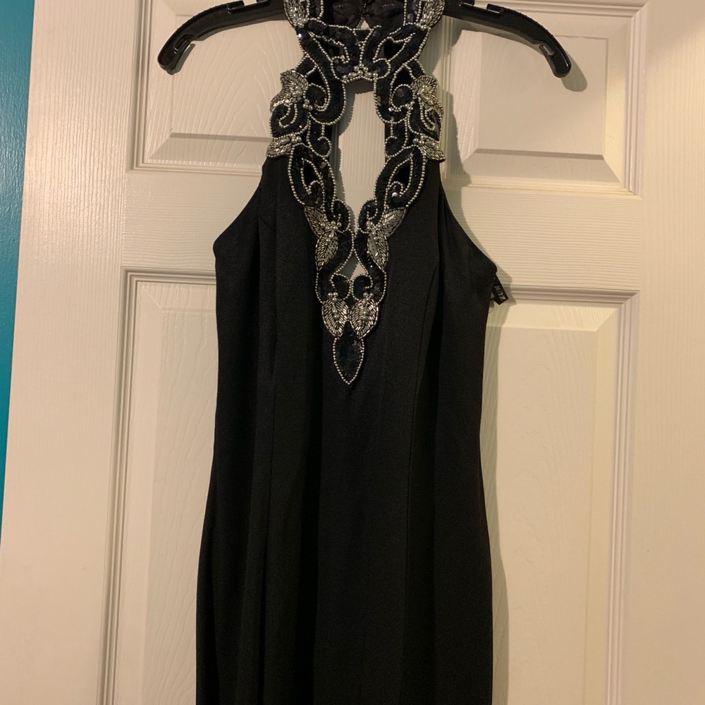 Prom - Picture 2 of 4